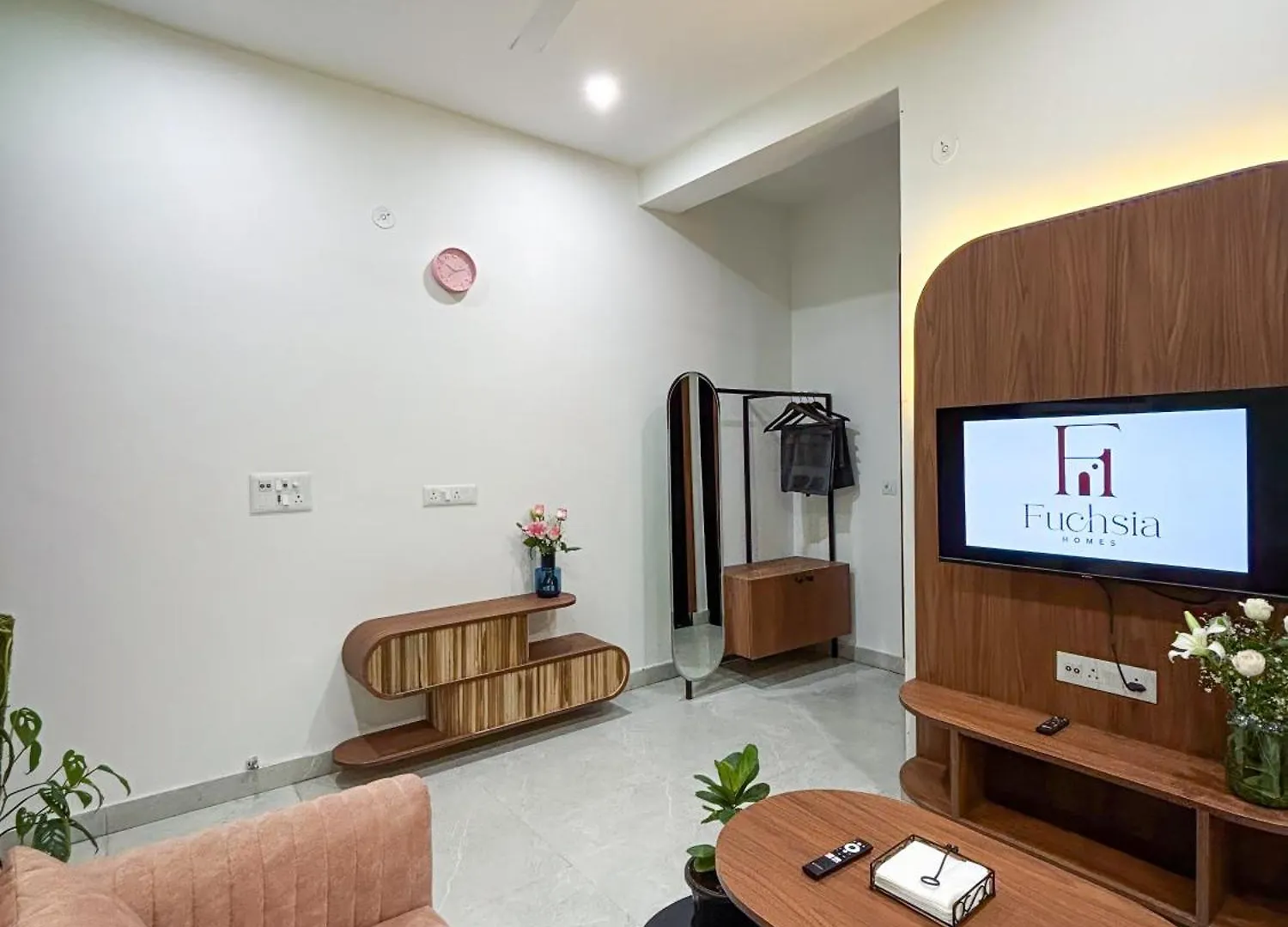 아파트 Calm Canopy 1Bhk With Pvt Balcony & Kitchen 구르가온 인도